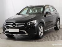 Używany Mercedes GLC250 211 KM (155 kW) 2016 Czarny SUV