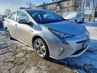 Używany Toyota Prius 98 KM (72 kW) 2017 Srebrny Hatchback