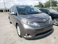 używany Toyota Sienna 3.5dm 295KM 2015r. 102 200km