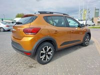 używany Dacia Sandero Stepway 1dm 90KM 2023r. 4km