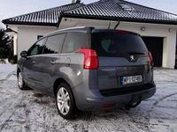 używany Peugeot 5008 1.6dm 110KM 2011r. 241 000km