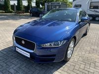 Używany Jaguar XE 250 KM (183 kW) 2016 Niebieski Sedan/Limuzyna