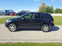 Używany Mercedes ML320 225 KM (165 kW) 2007 Czarny SUV