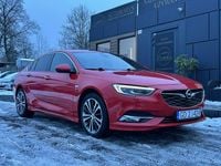 Używany Opel Insignia OPC 165 KM (121 kW) 2017 Czerwony (metalik) Sedan/Limuzyna