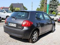 Używany Toyota Auris 124 KM (91 kW) 2009 Szary Sedan/Limuzyna