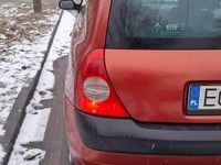 Używany Renault Clio II 2003 Czerwony Hatchback