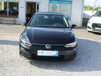Używany VW Golf VIII Life 110 KM (80 kW) 2022 Czarny Hatchback