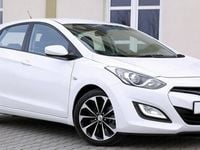 Używany Hyundai i30 100 KM (73 kW) 2012 Biały Hatchback