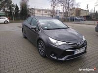 używany Toyota Avensis 1.8 Premium