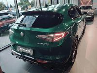 Nowe Alfa Romeo Stelvio 210 KM (154 kW) 2025 Lakier specjalny zielony  montreal green SUV