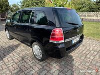 używany Opel Zafira 7 osobowy