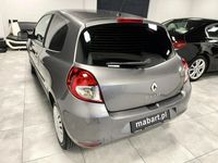 używany Renault Clio 1.1dm 75KM 2010r. 199 000km