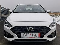 Używany Hyundai i30 110 KM (80 kW) 2022 Biały Kombi