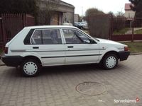 używany Nissan Sunny 