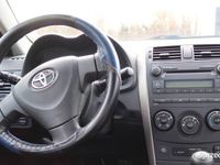 Używany Toyota Corolla 124 KM (91 kW) 2007 Granatowy Sedan/Limuzyna