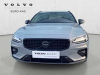 Używany Volvo V60 197 KM (144 kW) 2024 Szary Kombi