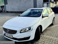 używany Volvo V60 2dm 120KM 2017r. 197 000km