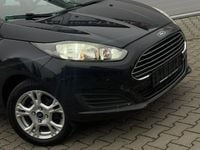 Używany Ford Fiesta 80 KM (58 kW) 2014 Czarny (metalik) Hatchback