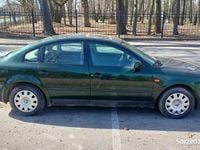 Używany VW Passat 1997 Zielony Sedan/Limuzyna
