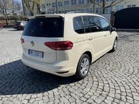 używany VW Touran 2dm 120KM 2020r. 133 341km