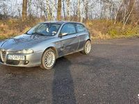 Używany Alfa Romeo 147 2007 Srebrny Hatchback