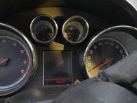 Używany Opel Insignia 220 KM (161 kW) 2009 Zielony Sedan/Limuzyna