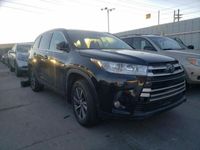 używany Toyota Highlander 3.5dm 295KM 2017r. 110 500km