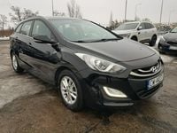 Używany Hyundai i30 120 KM (88 kW) 2014 Czarny Kombi