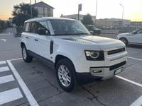 Używany Land Rover Defender S 200 KM (147 kW) 2020 Zielony (metalik) SUV