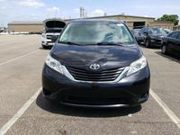 używany Toyota Sienna 3.5dm 295KM 2014r. 148 800km