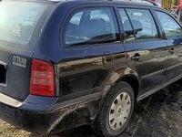 Używany Skoda Octavia 2003 Czarny Kombi