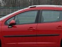 używany Peugeot 207 1.4dm 95KM 2007r. 201 000km