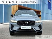 Używany Volvo XC60 250 KM (183 kW) 2026 Szary SUV