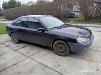 używany Ford Mondeo MK2