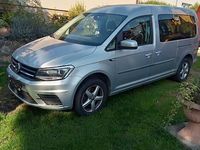 Używany VW Caddy Maxi 2018 Srebrny Minivan