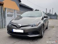 Używany Toyota Auris Active 99 KM (72 kW) 2017 Brązowy Hatchback