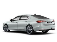 Nowe Skoda Superb LAURIN & KLEMENT 142 KM (104 kW) 2026 Srebrny pebble metalizowany