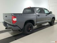 używany Toyota Tundra 5.7dm 381KM 2021r. 9 100km