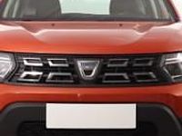 Używany Dacia Duster 91 KM (66 kW) 2021 Pomarańczowy SUV