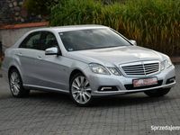 używany Mercedes E200 Elegance E 200CGi 184KM Manual 2010r. znikom…