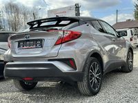 używany Toyota C-HR 1.8dm 99KM 2018r. 50 000km