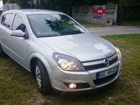 używany Opel Astra 1.6dm 105KM 2004r. 91 000km