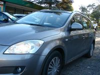 Używany Kia Ceed 115 KM (84 kW) 2008 Inny (metalik) Hatchback
