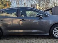 używany Toyota Corolla hybryda