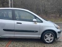 Używany Honda Jazz 2004 Srebrny Hatchback