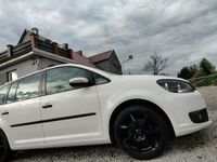 używany VW Touran 1.6dm 105KM 2013r. 211 363km