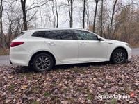 Używany Kia Optima 141 KM (103 kW) 2017 Biały Kombi