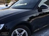 Używany Audi A4 122 KM (89 kW) 2019 Czarny Kombi