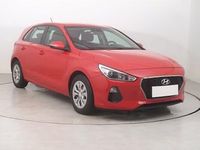 Używany Hyundai i30 110 KM (80 kW) 2017 Czerwony Hatchback