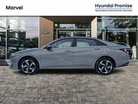 Używany Hyundai Elantra 2023 Brązowobeżowy Sedan/Limuzyna